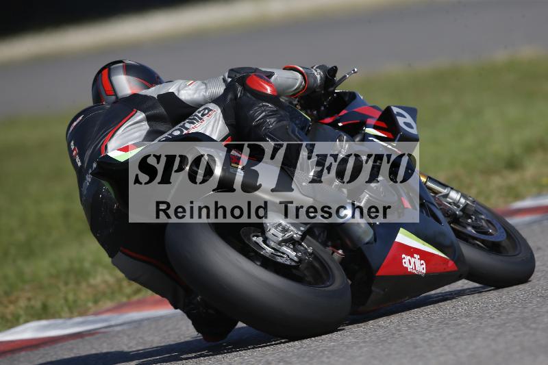 /Archiv-2023/69 08.09.2023 Speer Racing ADR/Gruppe gelb/backside